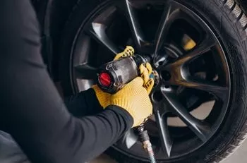 Авто Сервис «H2O АВТО (H2O AUTO)» предлагает услугу шиномонтажа в Звенигороде, Нахабино и Одинцово. Авто Сервис «H2O АВТО (H2O AUTO)» предлагает услугу шиномонтажа в Звенигороде, Нахабино и Одинцово.